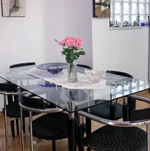 Lovely 2-bedroom In Center * Tirana